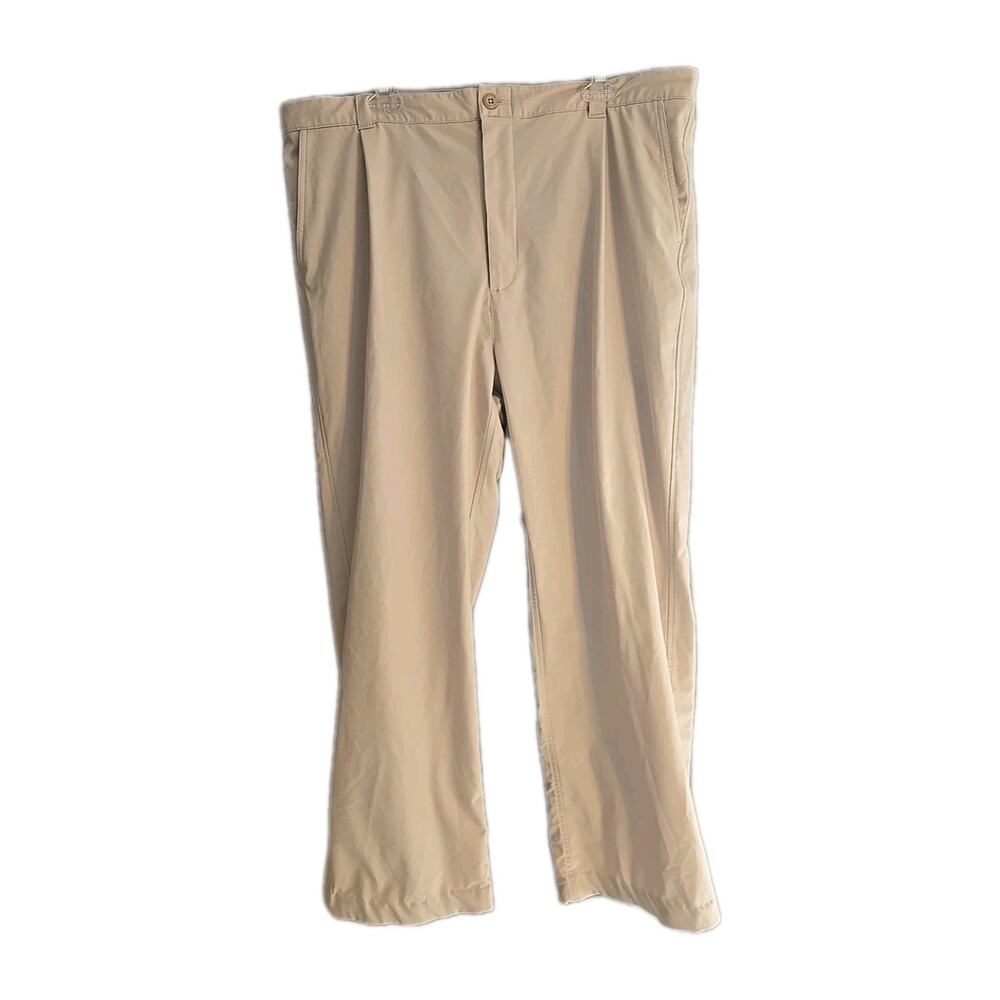 Under Armour Beige Straight Leg Performance Athletic Golf Pants Men's Size 40R